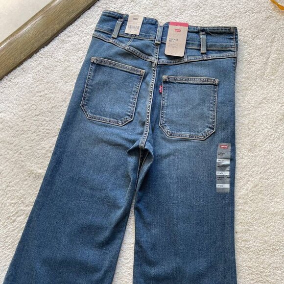 NWT Levi's Ribcage Bells High Rise Western Design Women's Jeans Size 29/32 - Picture 10 of 16